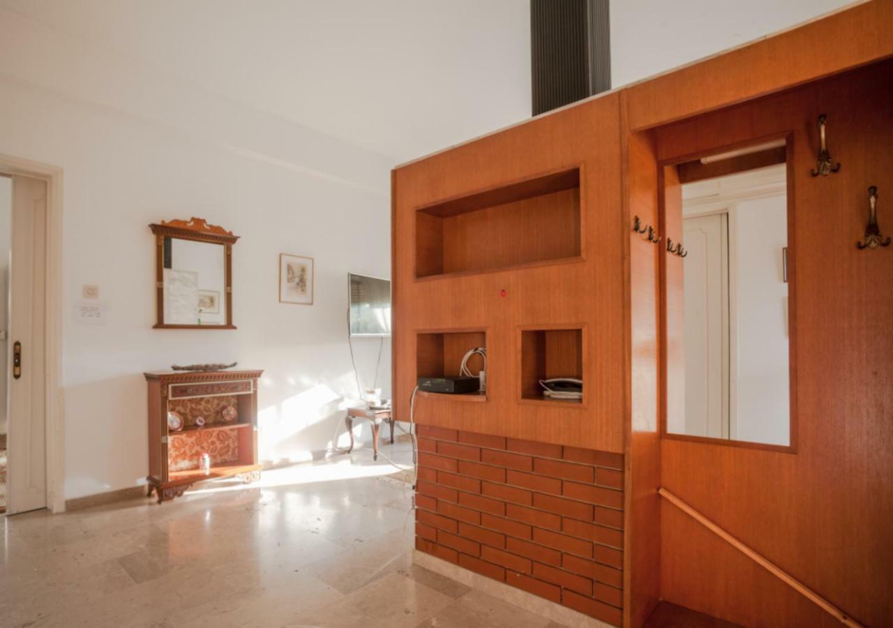 Sunny Family Home By The Beach Lemesos Exteriér fotografie