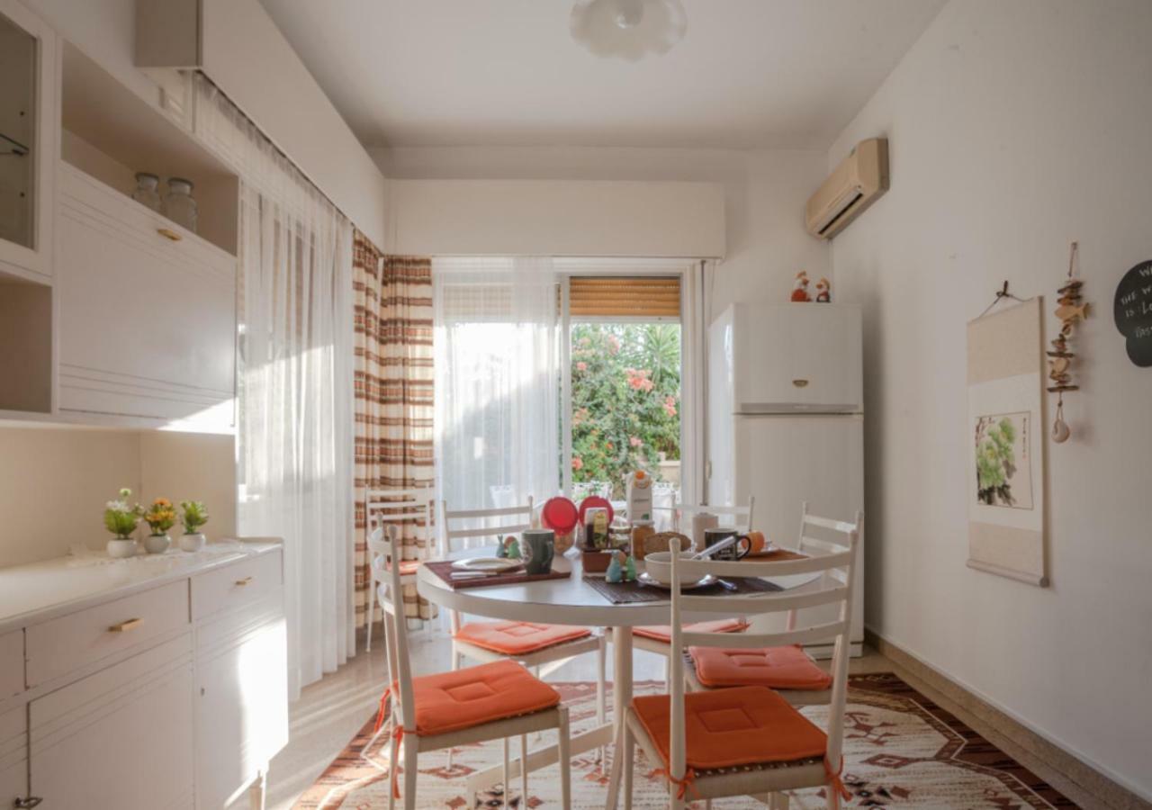 Sunny Family Home By The Beach Lemesos Exteriér fotografie